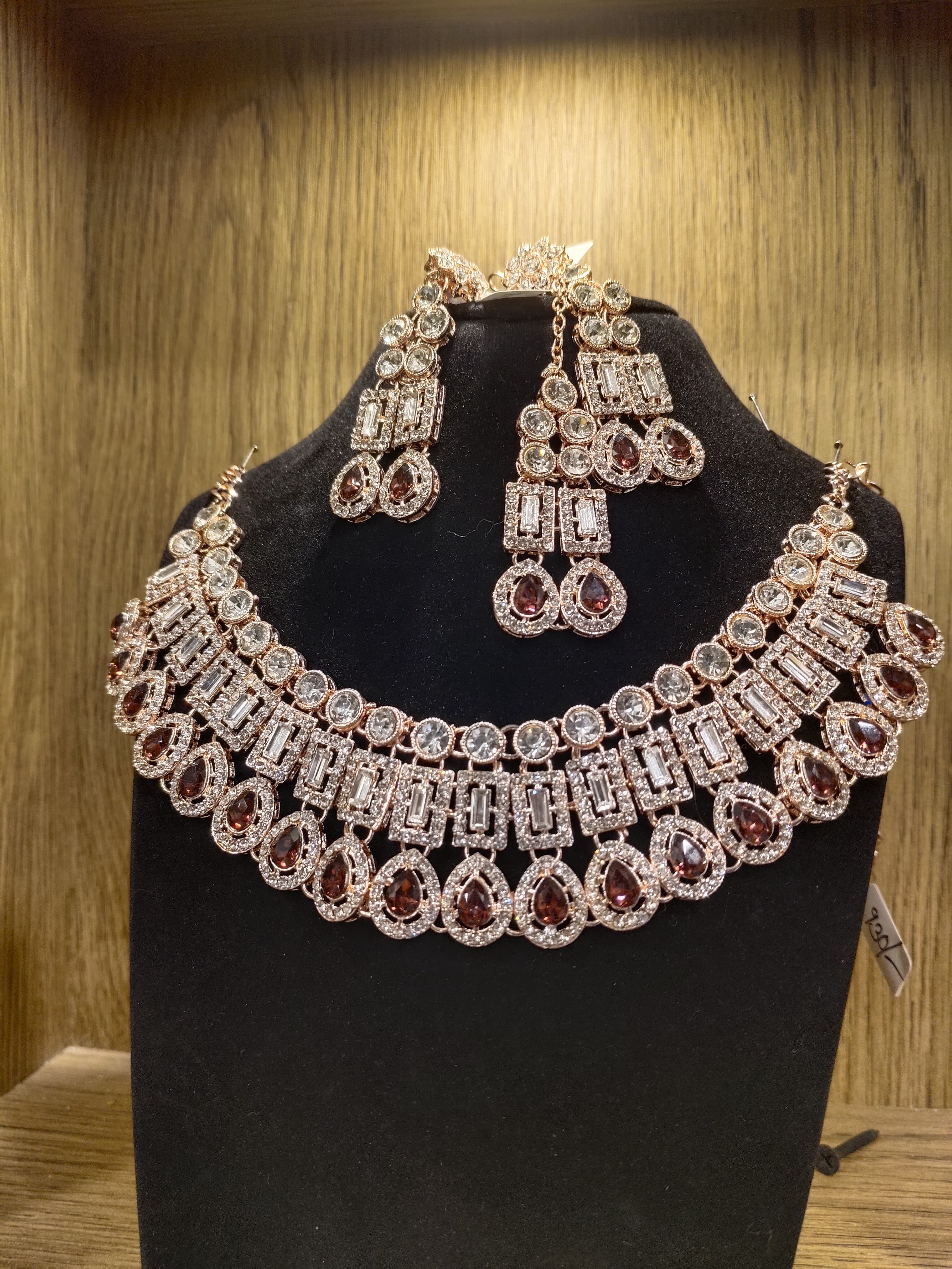 A One Gold Covering Kunnumpuram