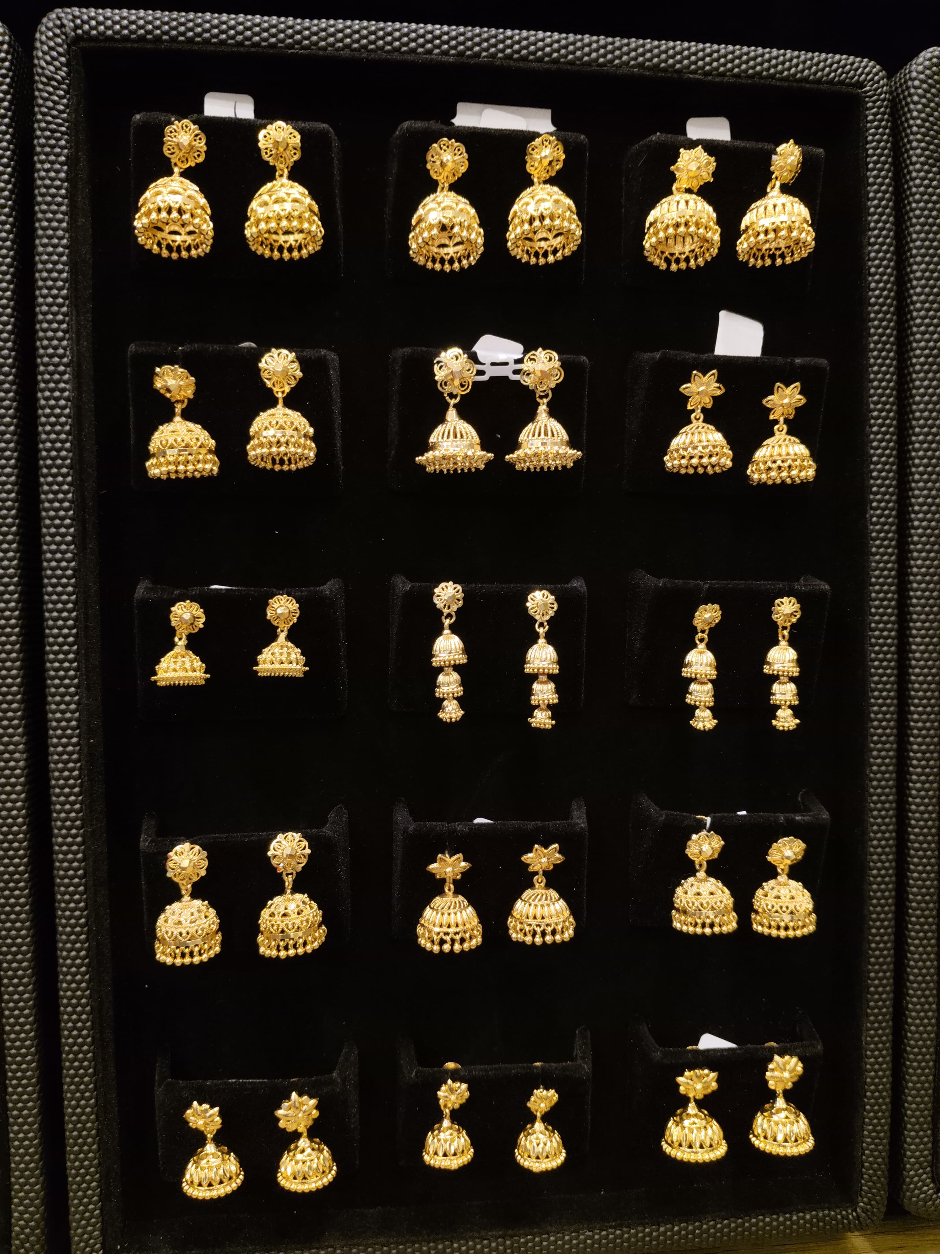 A One Gold Covering Kunnumpuram